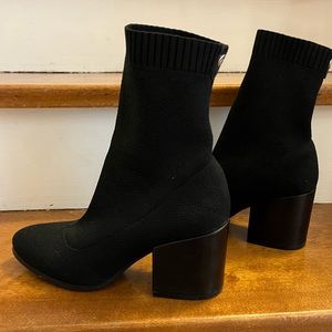 Wishbone Sock Boots 7.5